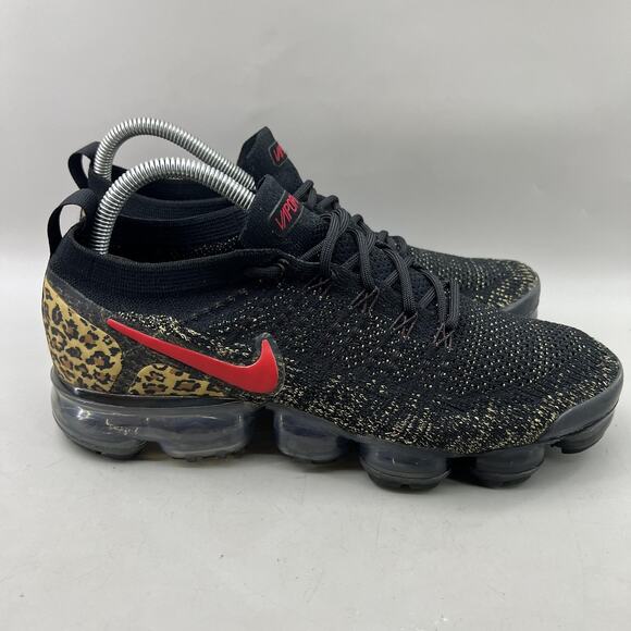 Nike Air VaporMax Flyknit 2 Cheetah Shoes Women Size 10 Black Red Low Sneakers - Picture 1 of 8